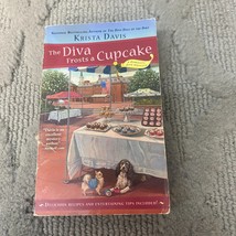 The Diva Frosts a Cupcake Mystery Paperback Book by Krista Davis Berkley 2013 - £9.63 GBP