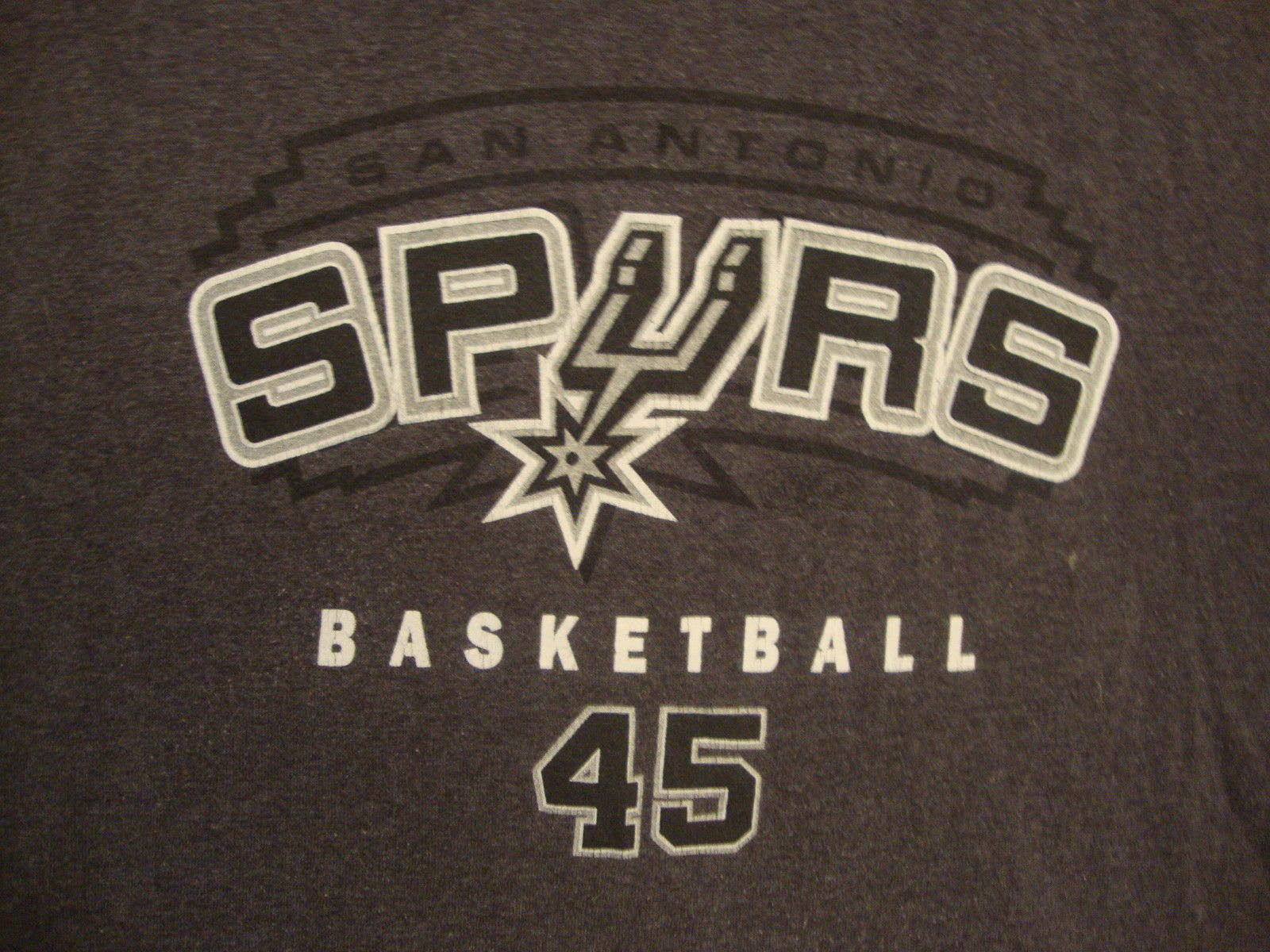 Primary image for NBA San Antonio Spurs National Basketball Fan DeJuan Blair #45 Gray T Shirt L
