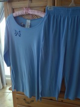 2 Piece Set Woman&#39;s Blue Capri Pants &amp; Top Size Medium  By Roamans - £43.94 GBP