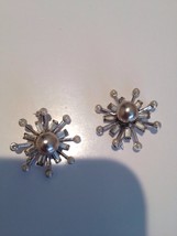 Set Of 2: Sparkling Starburst 1940&#39;s Vintage Jewelry Pin Brooch - £133.12 GBP