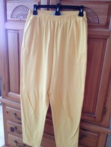 Mark Fore &amp; Strike Womans Elastic Waist Pants Size Small Soft Yellow - £19.97 GBP