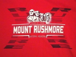 Mount Rushmore National Memorial Vacation Souvenir Red T Shirt M - £11.62 GBP