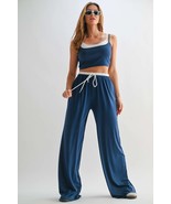Women&#39;s Drawstring Lounge Pants &amp; Crop Top Set - $98.32 CAD