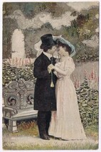 Postcard Couple Kissing In The Garden - £2.25 GBP