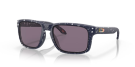 Oakley Usa Veterans Holbrook Sunglasses OO9102-W555 Navy Splatter W/ Prizm Grey - £76.58 GBP