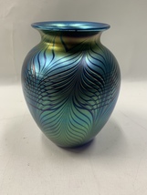 Rare Orient and Flume vase, Blue Iriscene glass with combed and hooked feathers  - £356.83 GBP