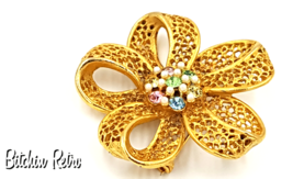 BSK Vintage Filigree Brooch with Pastel Rhinestones and Faux Pearls  - £17.58 GBP