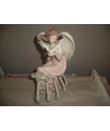 Vtg. 12” Tall  Members Mark Hand Painted Porcelain Angel With Dove And F... - $1,402.05 MXN