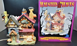 Haunted Haven FULL MOON MARKET Vintage Halloween Lighted Porcelain House w/ Box - £27.23 GBP