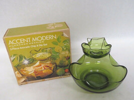 Vintage Anchor Hocking Accent Modern Avocado Green Chip &amp; Dip Set With Box - £29.57 GBP