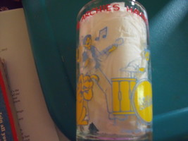Archie&#39;s Welch&#39;s Jelly Glass Having a Jam Session from 1977 - $25.00