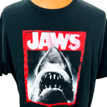 Universal Studios Jaws T Shirt XXL Movie Poster Great White Shark Distressed - £23.96 GBP