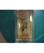 Daffy Duck 1977 Welch&#39;s Glass with original label and lid - $25.00