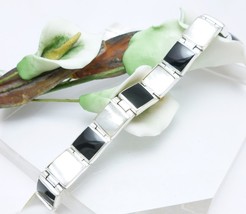 Sterling Silver Black and White Mother of Pearl Shell Bracelet 7&quot; - £39.28 GBP