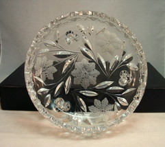 Pressed &amp; Cut Clear Glass 7 1/2&quot; 3 Footed Bowl Snowflake Flowers Unusual Rim - $14.00