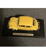Vintage Yellow Model 1967 Volkswagen Beetle - $1,300.58 MXN