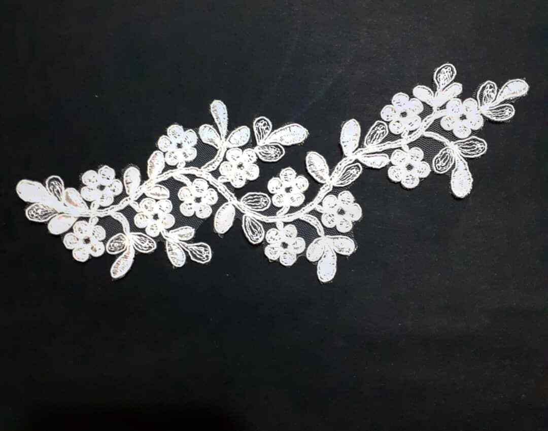 Application Doilies Embroidered Tulle Lace CM 22 SWEET TRIMS 12316 - $2.71
