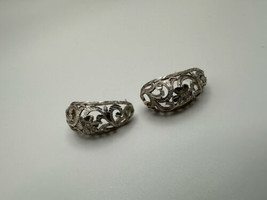 Vintage Ornate Sterling Silver Cutout Flower Earrings 2.5cm - £15.66 GBP