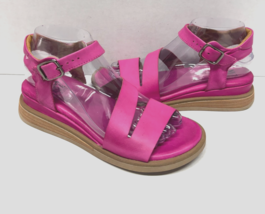 MIZ MOOZ WOMEN&#39;S ANKLE BUCKLE  PLATFORM  SANDALS  HOT PINK  37EU / 7US #... - $1,826.90 MXN