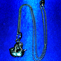 Kitty on a silver chain necklace - €16,49 EUR