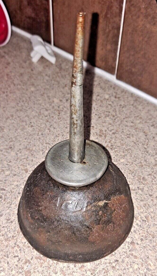 Antique Eagle Thumb Pump Oiler Can Made In USA Vintage 8” Oil Can - $42.06