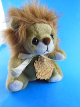 VIRGINIA State souvenir Plush Lion with carved wooden medalion 6&quot; excellent - £6.99 GBP