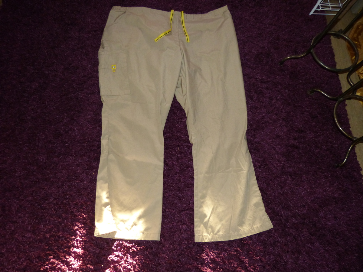 3 PAIRS 4X BEIGE CARGO PANTS SALE Spread Good Cheer Tan Casual Unisex Cl... - $50.00