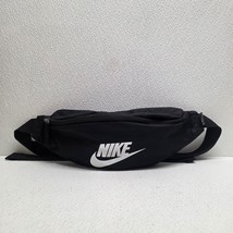 Nike Heritage Black Fanny Pack Hip Waist Pack Belt Crossbody Bag 2 Zip - $331.25 MXN
