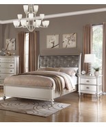 Lexie Black/Gold 5-Pc Tufted Panel Queen Bedroom Set - $33,738.07 MXN
