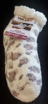 2 Pack Muk Luks Womens Short Cabin Socks Fully Lined Leopard Gray &amp; striped new  - £8.62 GBP