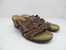 Axxiom Women&#39;s Amber Wedge Sandal Brown Size 6M - $17.80