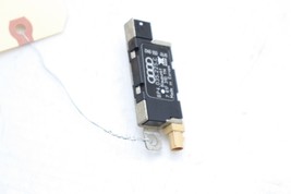 06-13 AUDI A3 8P ANTENNA AMPLIFIER BOOSTER E2010 image 4