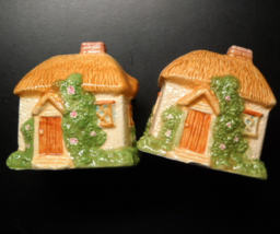Papel Salt and Pepper Shaker Cottage Collection Thatched Cottage Origina... - £10.29 GBP