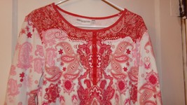 REBBECA MALONE BLOUSE PINK PAISLEY FLORAL W/GLITTER SIZ PXL - $13.99