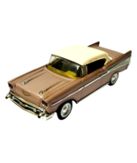1957 Chevrolet BelAir 1:43 Lucky DieCast / Yat Ming / Road Signature 94201 - $22.72