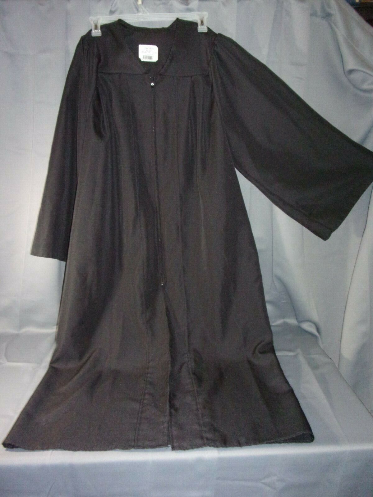 EXECUTIVE BLACK GRADUATION GOWN 6&#39;0&quot; - 6&#39;2&quot; MADE IN THE USA - $23.21