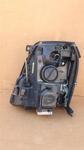 2009 Escalade Xenon Headlight Head Light Lamp Passenger Right RH image 7