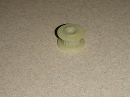 West Bend Bread Maker Machine Small Timing Gear models 41080 41080R - $13.71