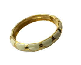 Premier Designs Bangle Bracelet Gold Tone Cream Enamel Hinged Clamper Mod Geo - $12.86