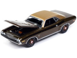 1971 Dodge Challenger R/T Dark Gold Metallic with Gold Vinyl Roof &quot;Mecum Auctio - £15.18 GBP