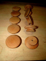 NEW UNFINISHED BEECH ROUND WOOD CABINET KNOBS / PULLS LOT OF TEN K4 - $9.95