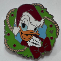 Disney 2006 Cast Exclusive Holiday Wreath Hotel Collection Daisy Duck Pin - €12,71 EUR