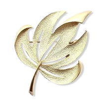 Vintage Autumn KMT Textured Gold Tone Leaf Maple Brooch Pin New Old Stock - £13.52 GBP