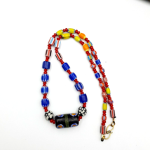 Collana di perle in vetro Chevron blu stile veneziano cuore bianco antic... - $610.82 MXN