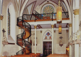 Postcard New Mexico Sante Fe Loretto Chapel Front Entrance Stairway 6 x 4 Ins. - £4.67 GBP