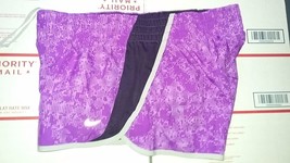 Nike TEMPO Women&#39;s Running Shorts Sz L Purple Printed Design - £19.76 GBP