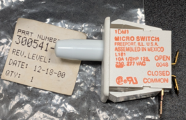 NEW Honeywell MicroSwitch 1DM1 Snap Action Switch Plunger Actuator SPDT 10A - $14.84
