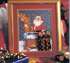 CROSS STITCH &amp; NEEDLEWORK 1996 CHRISTMAS PLATE SANTA HARDANGER + ORNAMEN... - $9.98