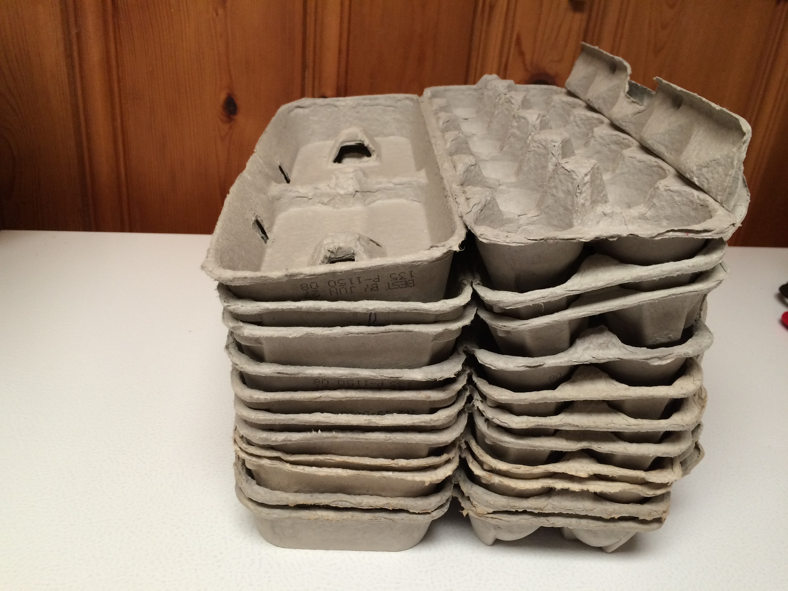 12+ Used Egg Cartons Bar-B-Q/Hobby/Craft/Art/Storage/Jewelry/Planting Clean - $6.50
