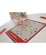 Scrabble Game HASBRO ages 8+ 2-4 players classic  crossword board game - $282.25 MXN